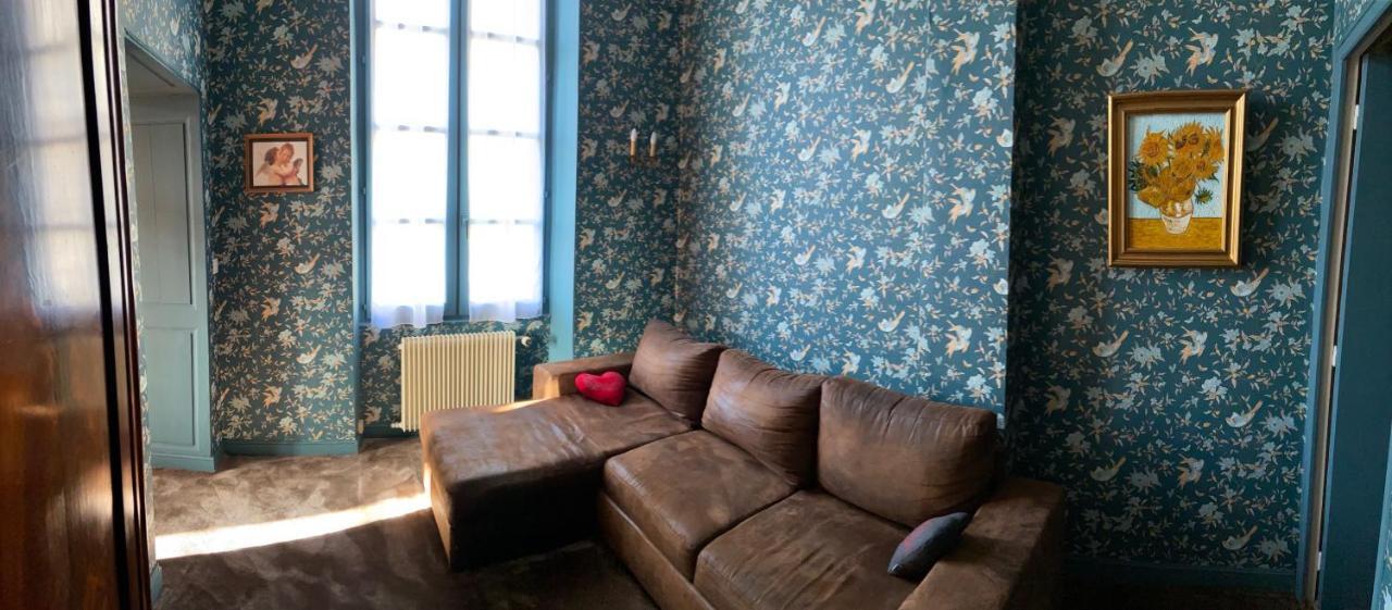 Le Castel Ecossais Bed & Breakfast Senlis  Exterior photo